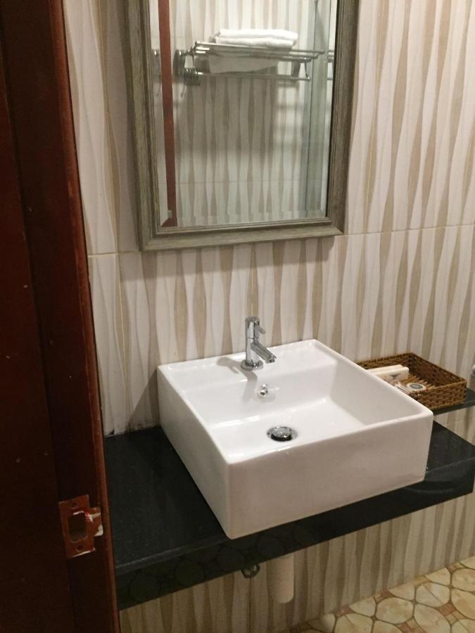 Seven Color Hotel Preăh Sihanŭk Zewnętrze zdjęcie
